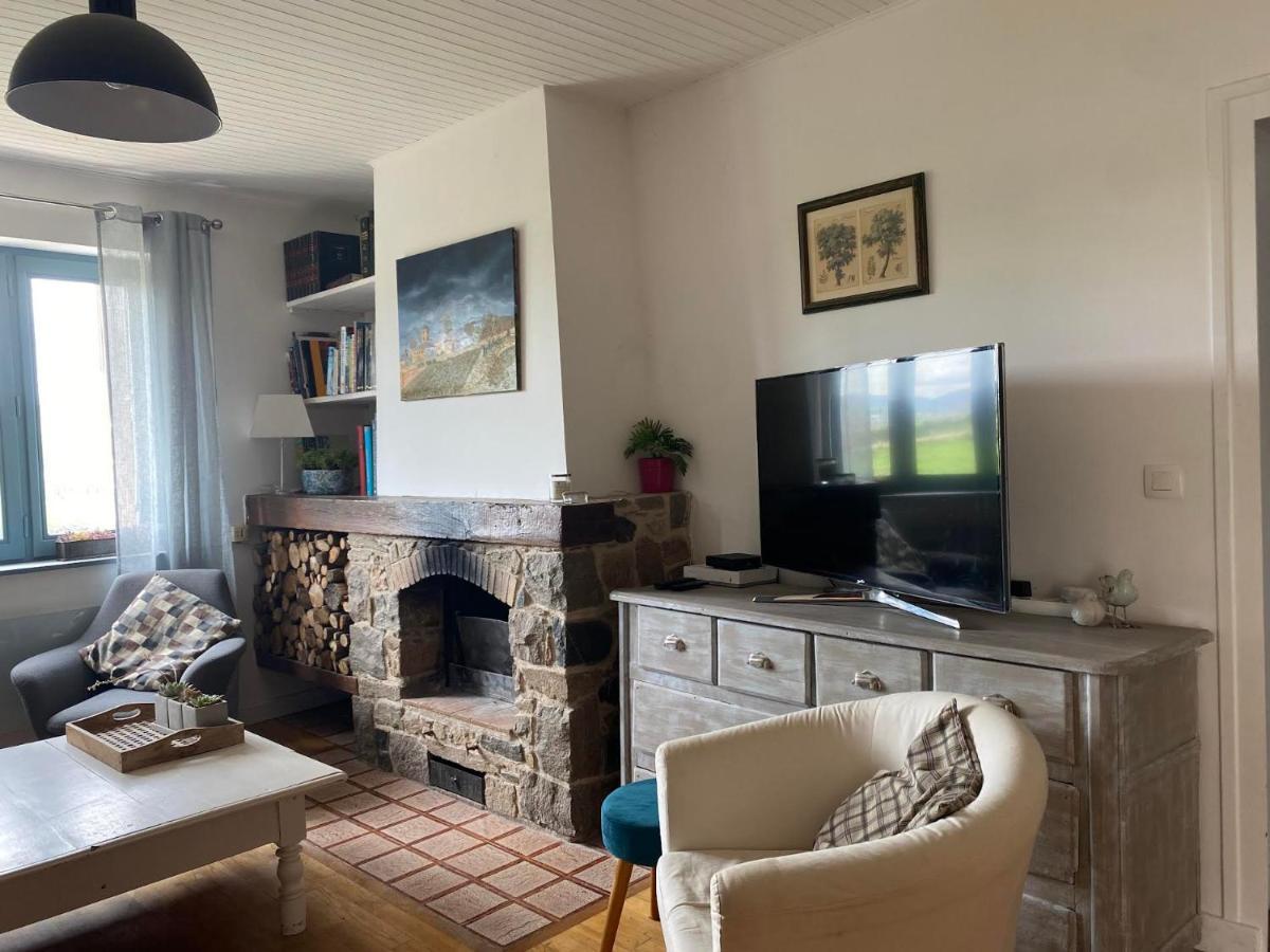 Maison Sur Cour Courzieu Экстерьер фото